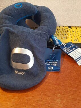 NEW BAG ! Bcozzy Kids Travel Pillow Relief Neck Pain Support Blue/Dark Gray Sz S